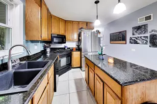 3858 N Pontiac Ave, Chicago, IL 60634 - Photo 11