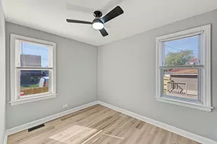 11256 S Ave L, Chicago, IL 60617 - Photo 11