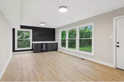 1075 Lancaster Court, Hoffman Estates, IL 60169 - Photo 15