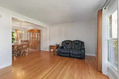 14 Woodridge Lane, Streamwood, IL 60107 - Photo 7