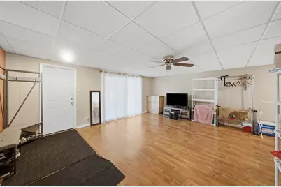 8300 Long Avenue, Burbank, IL 60459 - Photo 19