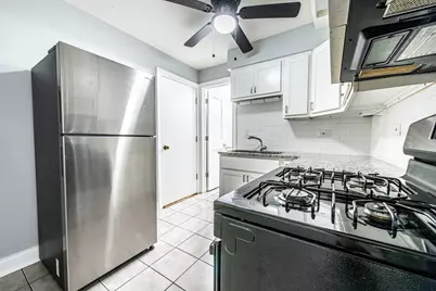 6464 N Northwest Highway #1E, Chicago, IL 60631 - Photo 5