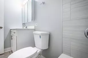 6464 N Northwest Hwy, Chicago, IL 60631 - Photo 17