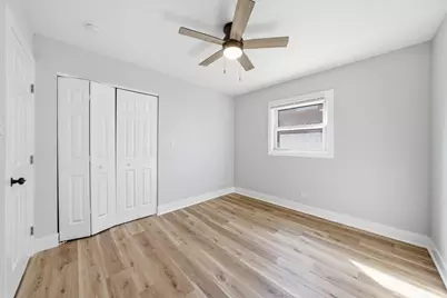 8516 Austin Avenue, Burbank, IL 60459 - Photo 17
