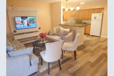 753 S Dwyer Avenue #E, Arlington Heights, IL 60005 - Photo 11