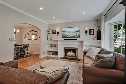 543 S Dunton Avenue, Arlington Heights, IL 60005 - Photo 3