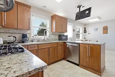 6447 Eldorado Drive, Morton Grove, IL 60053 - Photo 9
