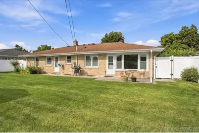 6447 Eldorado Drive, Morton Grove, IL 60053 - Photo 27