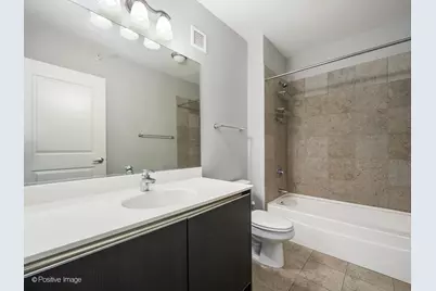 225 N Columbus Drive #5309, Chicago, IL 60601 - Photo 15