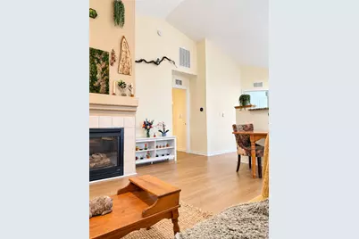 757 S Aldridge Lane, Round Lake, IL 60073 - Photo 5