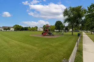 757 S Aldridge Ln, Round Lake, IL 60073 - Photo 3