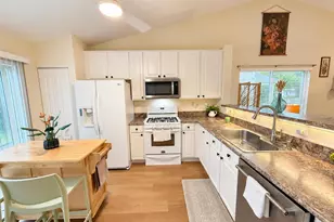 757 S Aldridge Ln, Round Lake, IL 60073 - Photo 15