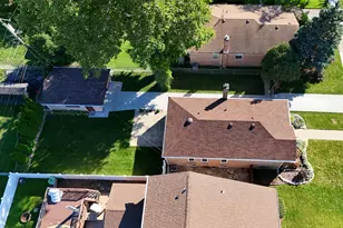 10117 S Clifton Park Ave, Evergreen Park, IL 60805 - Photo 39