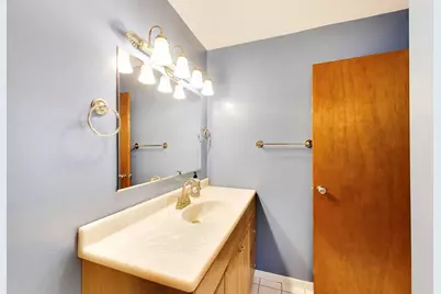 3425 83rd Street #D18, Woodridge, IL 60517 - Photo 17