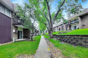 3425 83rd St, Woodridge, IL 60517 - Photo 21