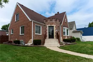 12424 Maple Ave, Blue Island, IL 60406 - Photo 1