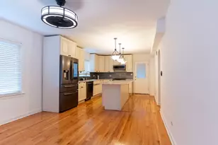 12424 Maple Ave, Blue Island, IL 60406 - Photo 7
