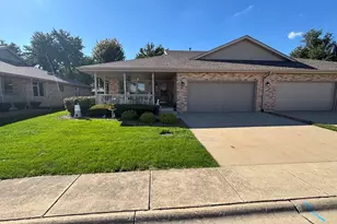 831 Deer Path Ln, Elwood, IL 60421 - Photo 1