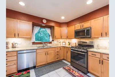 38970 N Northwoods Drive, Wadsworth, IL 60083 - Photo 19