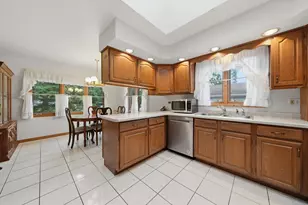 709 Jenkisson Ave, Lake Bluff, IL 60044 - Photo 15