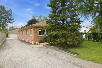 709 Jenkisson Avenue, Lake Bluff, IL 60044 - Photo 3