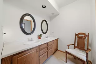 709 Jenkisson Ave, Lake Bluff, IL 60044 - Photo 19