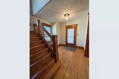 309 Center Cross Street, Sycamore, IL 60178 - Photo 3