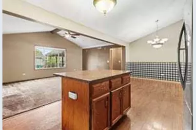 6810 Hadrian Drive, Joliet, IL 60431 - Photo 7