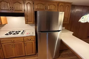 1020 S Ledford St, Harrisburg, IL 62946 - Photo 9