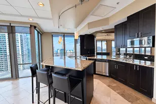 2 E Erie St, Chicago, IL 60611 - Photo 25