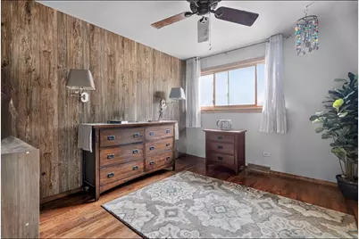 8740 W 99th Street, Palos Hills, IL 60465 - Photo 9