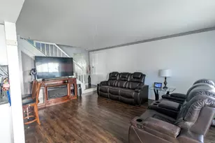 2S758 Winchester Circle, Warrenville, IL 60555 - Photo 13