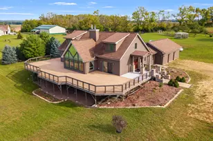 14949 Saunders Rd, Pecatonica, IL 61063 - Photo 5