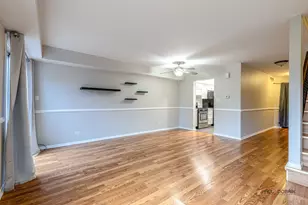 317 Grissom Ct, Hoffman Estates, IL 60169 - Photo 7