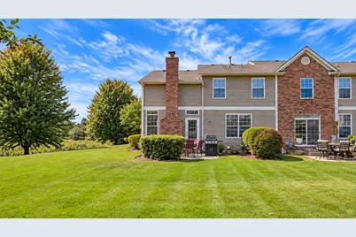 1121 Loganbury Court, Elgin, IL 60120 - Photo 5