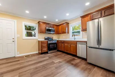 1135 E Galena Boulevard, Aurora, IL 60505 - Photo 5