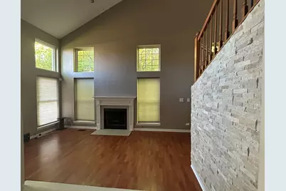 327 E Tall Oaks Lane, Itasca, IL 60143 - Photo 9