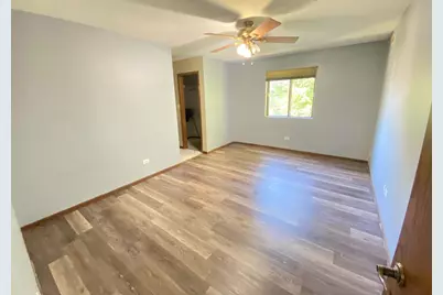 13933 Laramie Avenue #217, Crestwood, IL 60418 - Photo 9