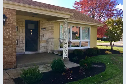 6185 N Keating Avenue, Chicago, IL 60646 - Photo 1