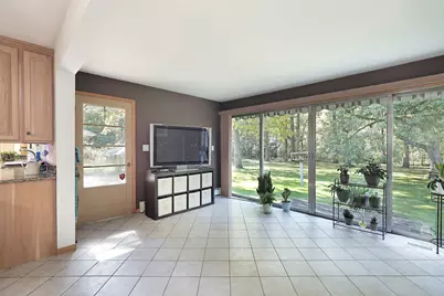 1650 Forest Drive, Glenview, IL 60025 - Photo 5