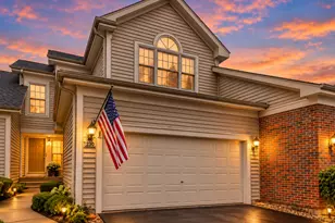 230 Parktrail Ct, Schaumburg, IL 60173 - Photo 1