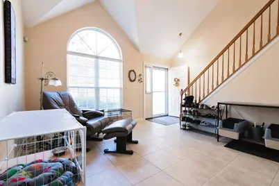 821 E Saratoga Circle, Island Lake, IL 60042 - Photo 5