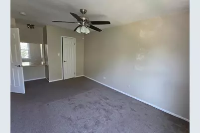 722 Inverrary Lane #722, Deerfield, IL 60015 - Photo 7