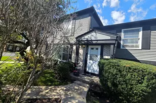 722 Inverrary Ln, Deerfield, IL 60015 - Photo 1