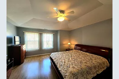1819 Crenshaw Circle, Vernon Hills, IL 60061 - Photo 7