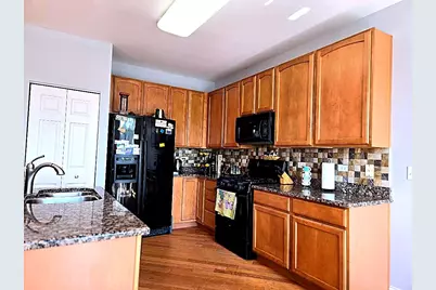 1819 Crenshaw Circle, Vernon Hills, IL 60061 - Photo 3