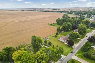 509 N 6th St, Chatsworth, IL 60921 - Photo 47
