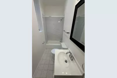 2017 W Ohio Street #2F, Chicago, IL 60612 - Photo 5