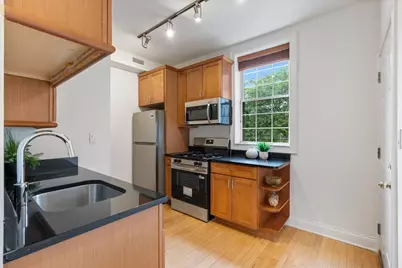 6454 N Bosworth Avenue #2A, Chicago, IL 60626 - Photo 7