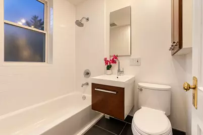 6454 N Bosworth Avenue #2A, Chicago, IL 60626 - Photo 11